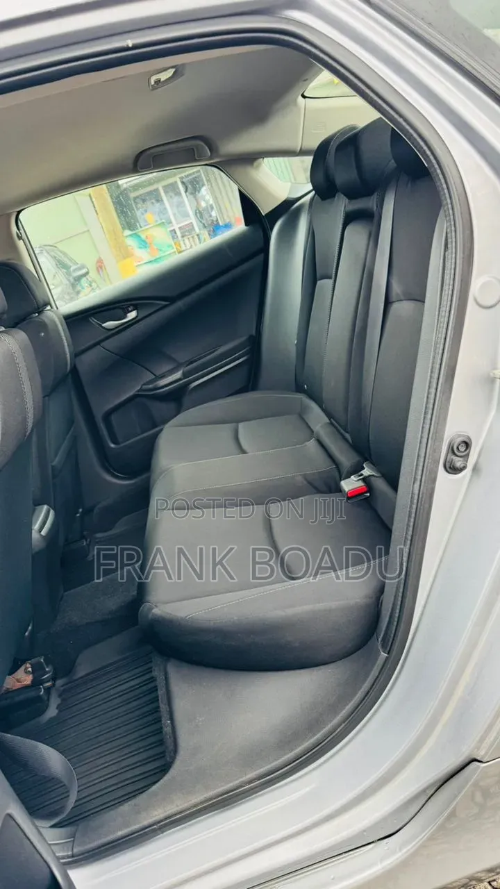 Honda Civic 2019 Silver