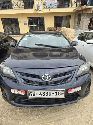 Toyota Corolla LE 4dr Sedan (1.8L 4cyl 4A) 2012 Blue