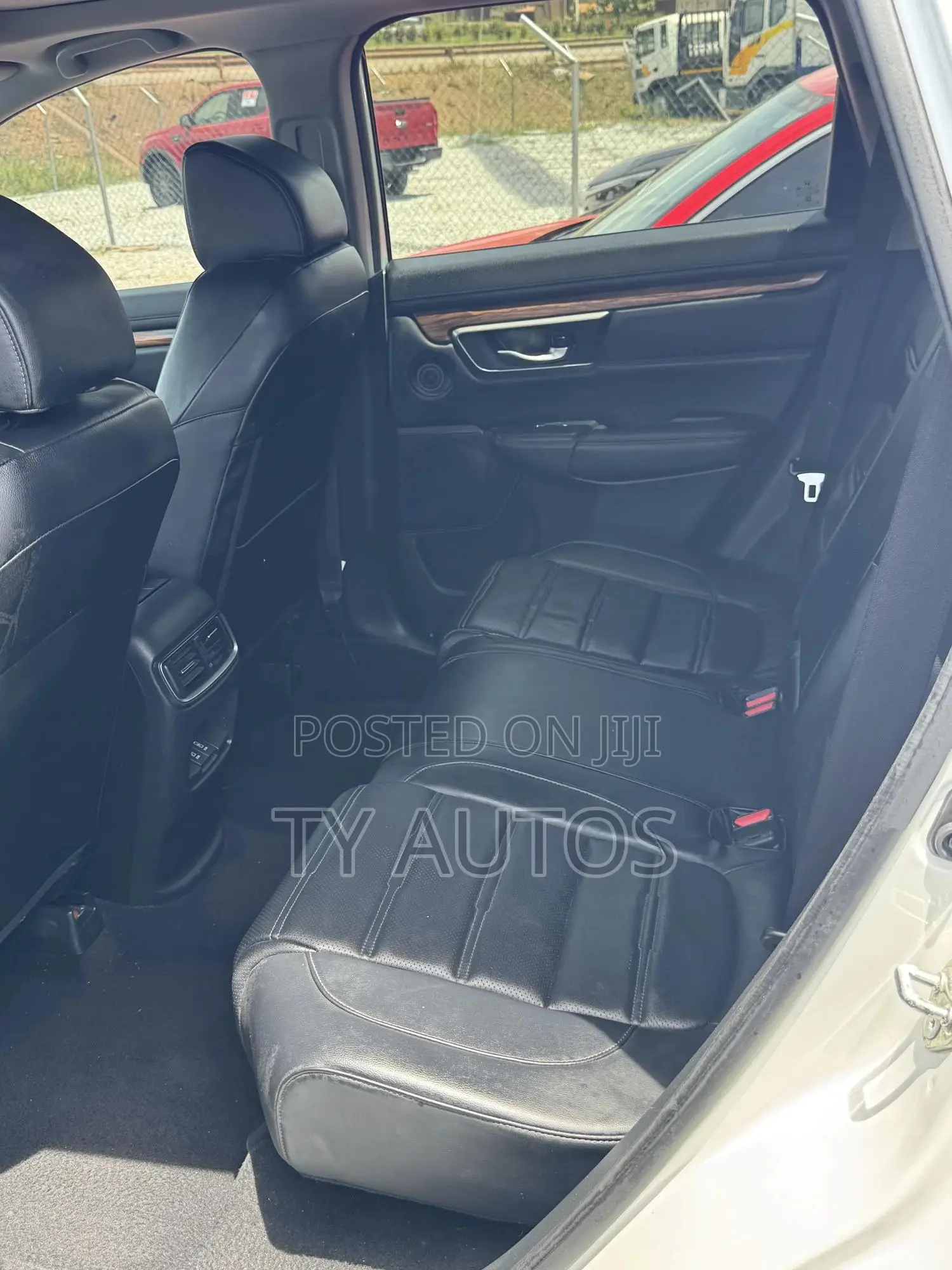 Honda Civic EX Sedan 2019 White