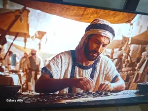 Samsung 43-Inch Smart Tv – Elegant Design, Clear Sound