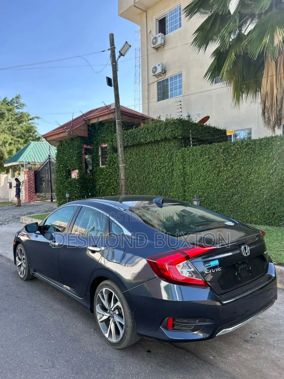 Honda Civic Touring Sedan 2020 Gray