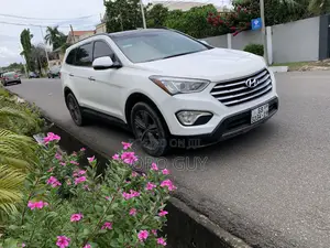 Hyundai Santa Fe 2013 White