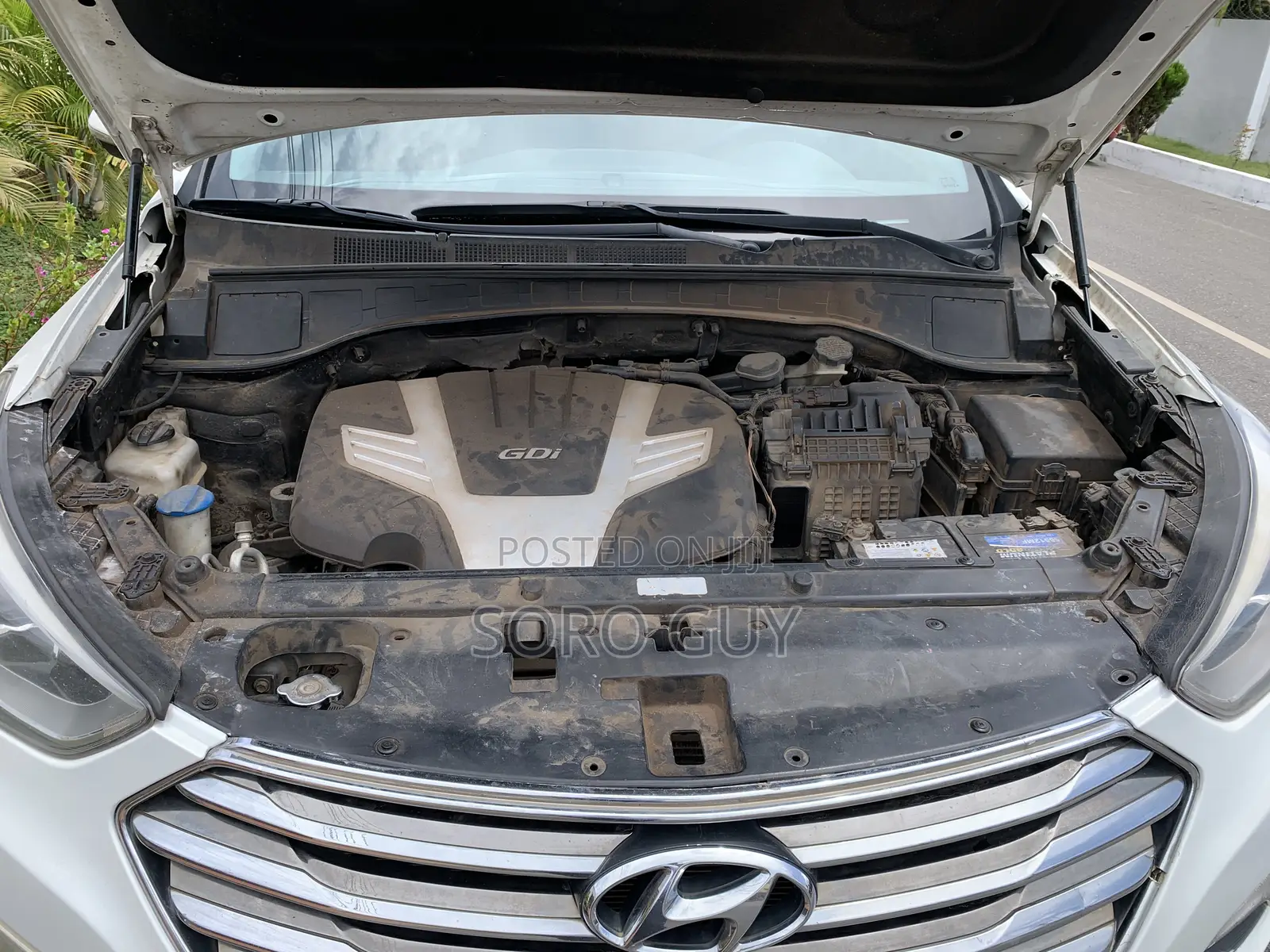 Hyundai Santa Fe 2013 White