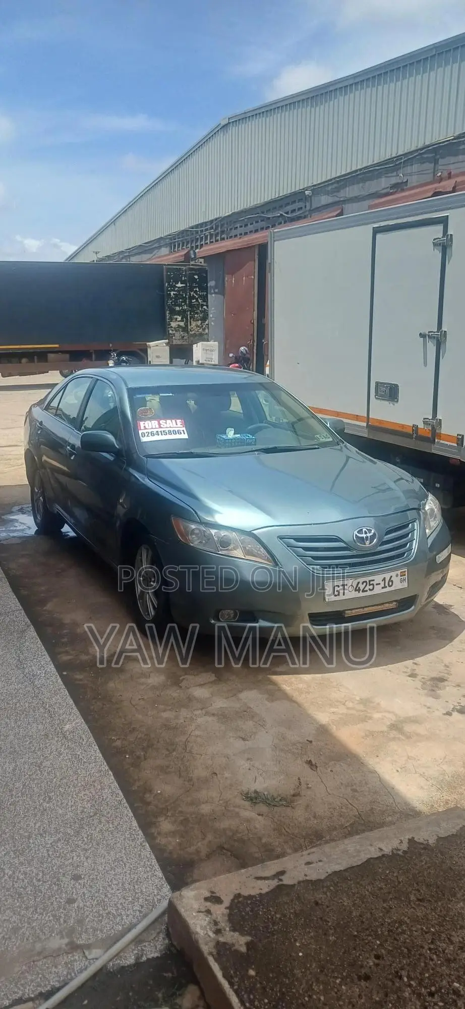 Toyota Camry 2011 Green