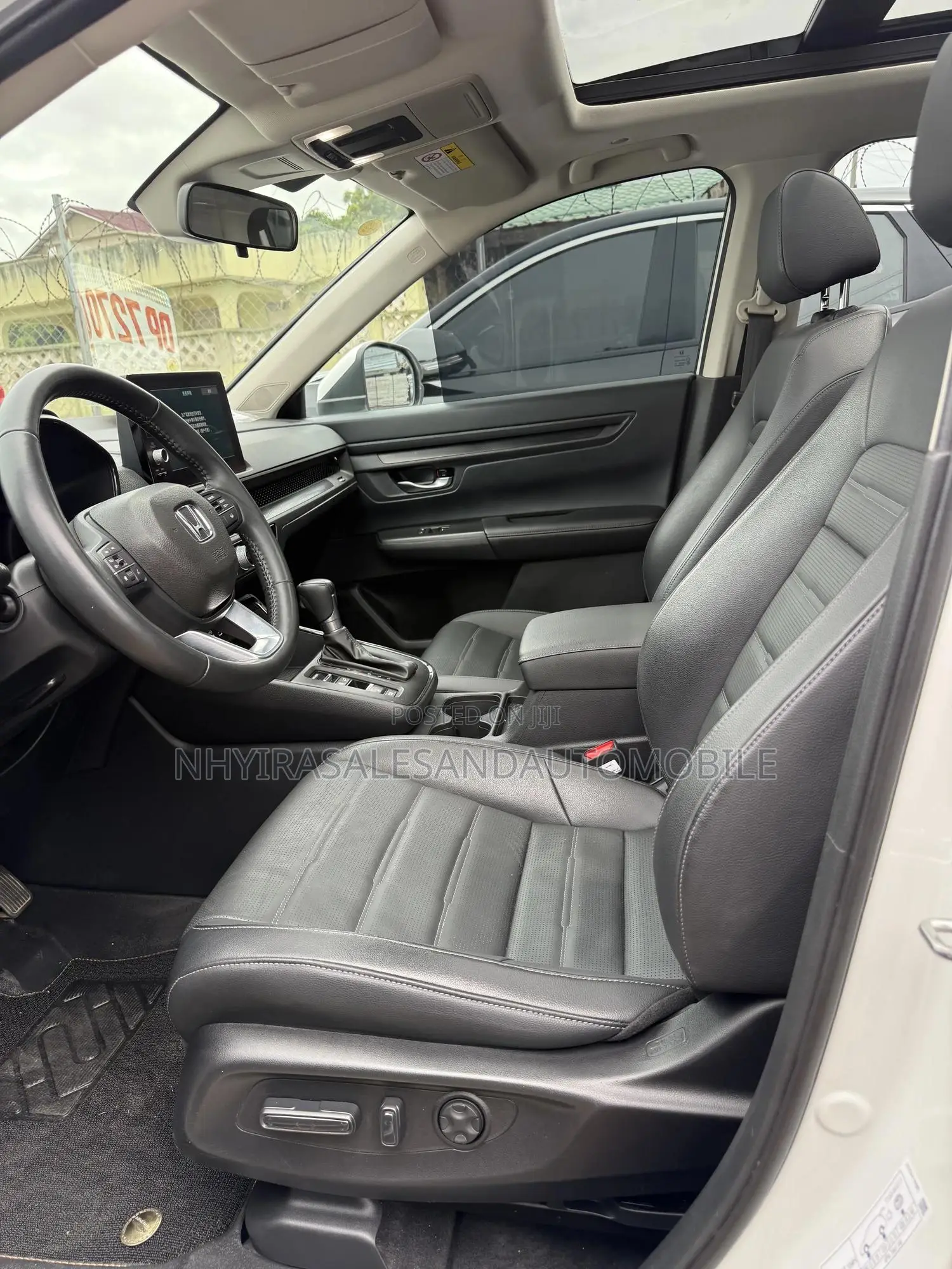 Honda CR-V 2023 White