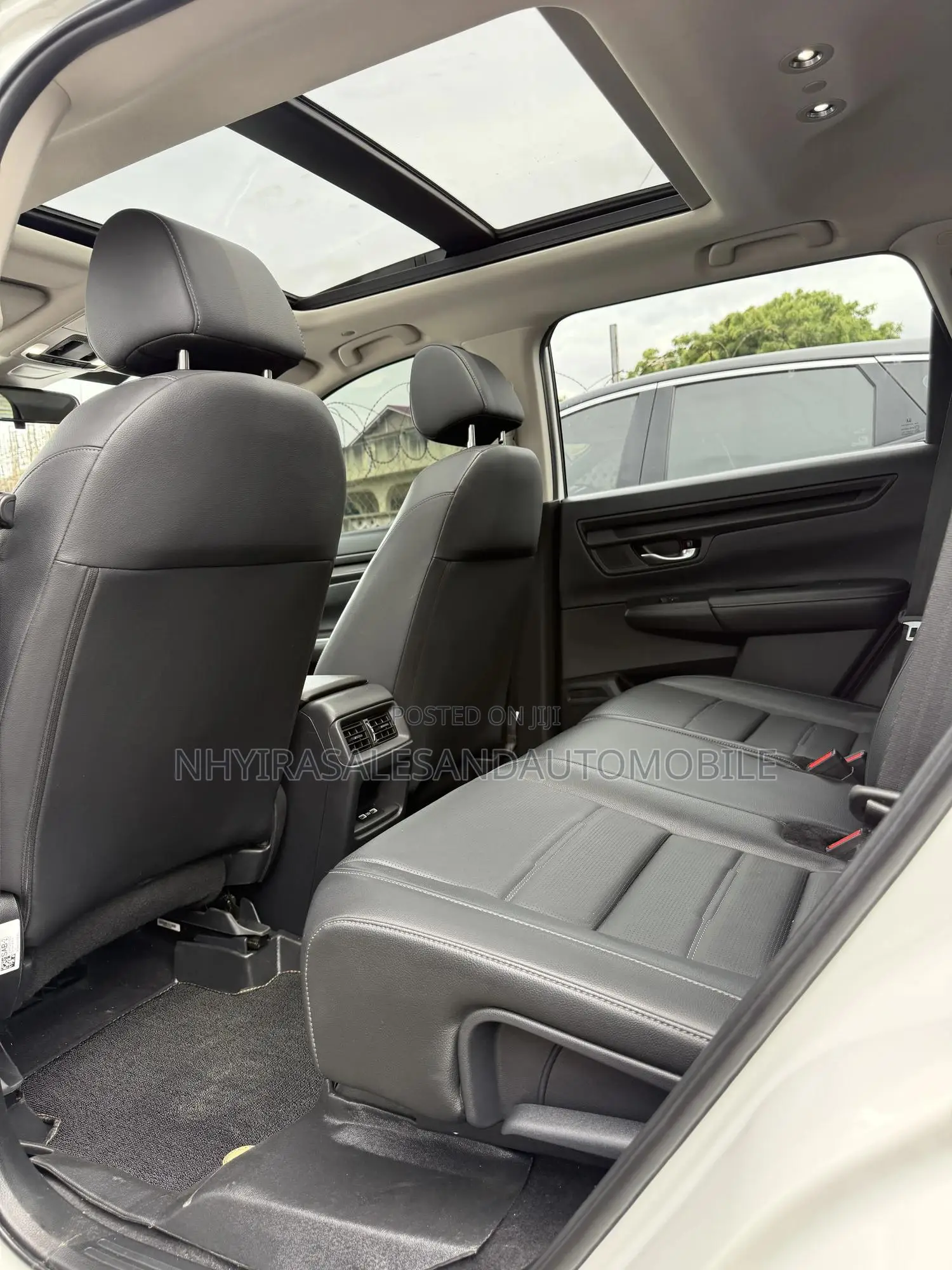 Honda CR-V 2023 White