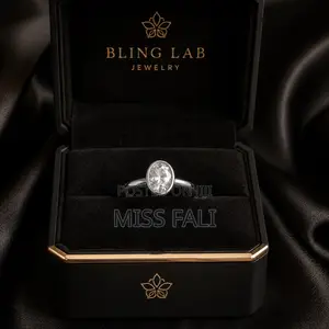 Celeste Solitaire Ring. Size 7-9.