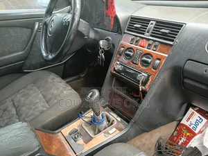 Mercedes-Benz C180 2002 Silver