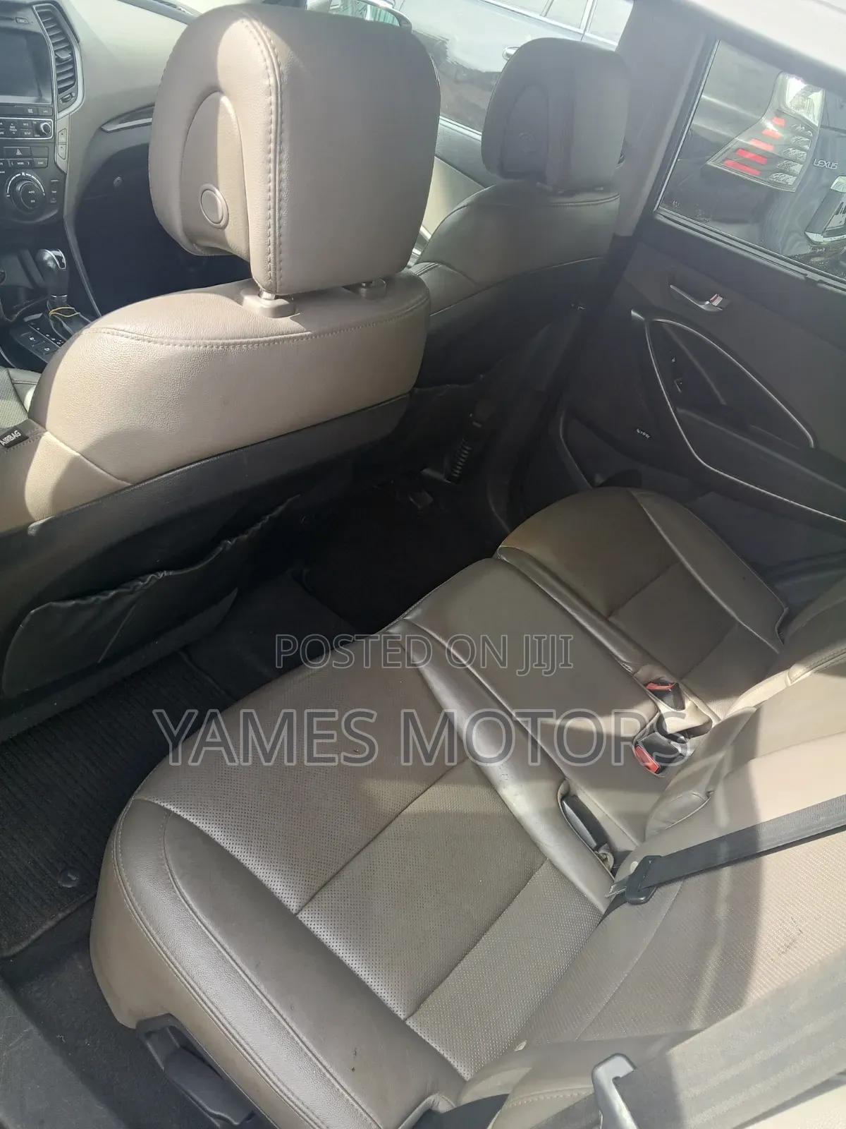 Hyundai Santa Fe 2016 White