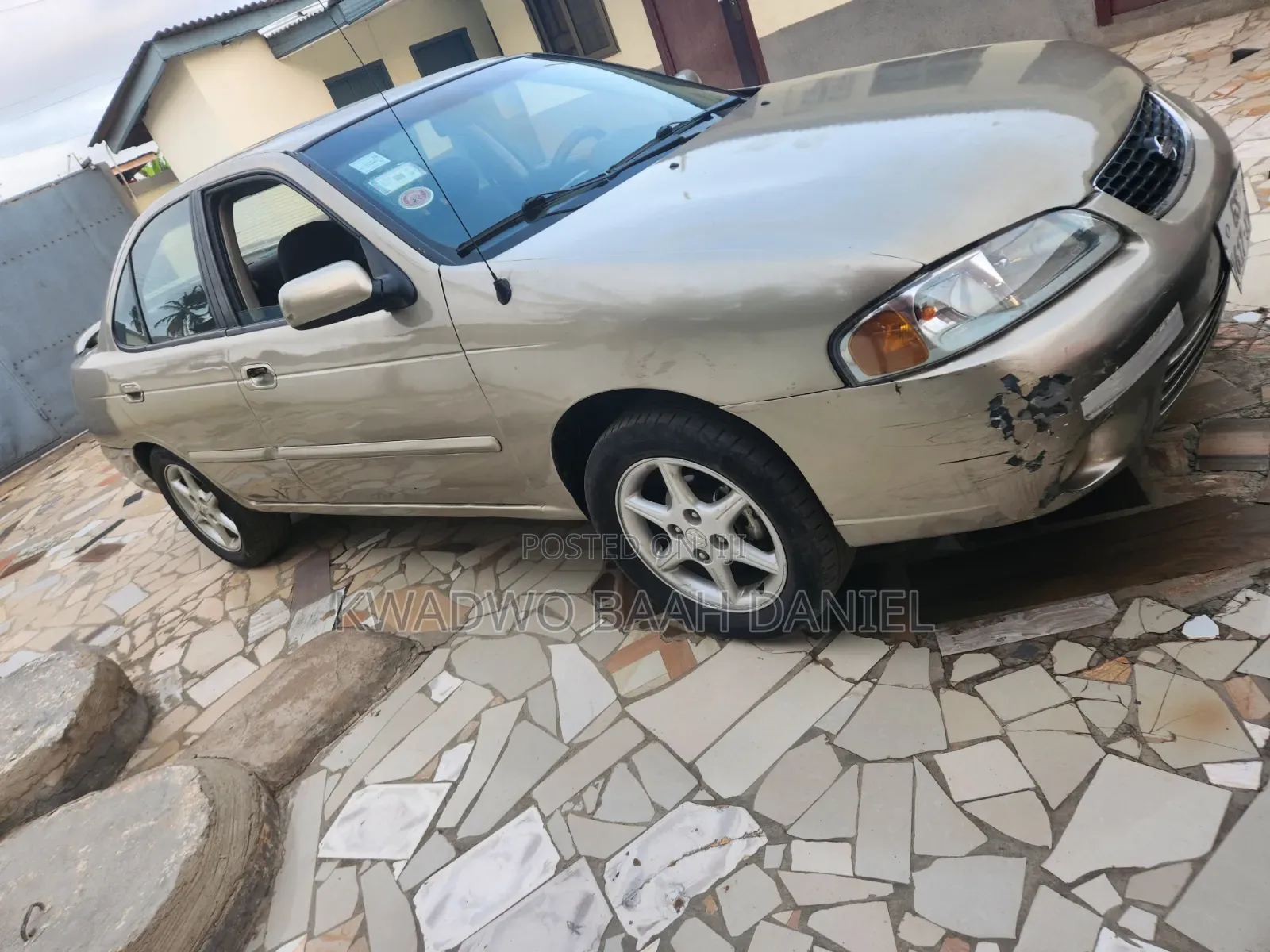 Nissan Sentra SE-R 2008 Gold