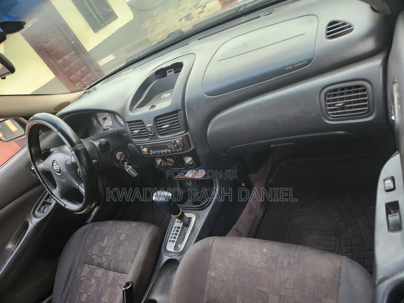 Nissan Sentra SE-R 2008 Gold