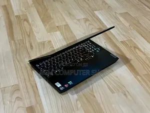 New Laptop Lenovo LOQ 15IRH8 16GB AMD Ryzen 5 SSD 512GB