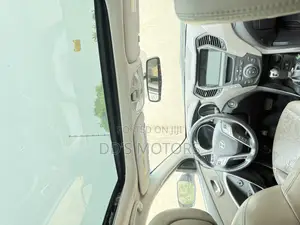 Hyundai Santa Fe 2015 White
