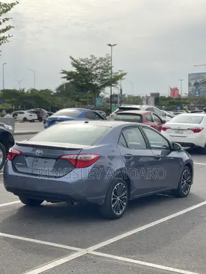Toyota Corolla S 4dr Sedan (1.8L 4cyl CVT) 2016 Gray