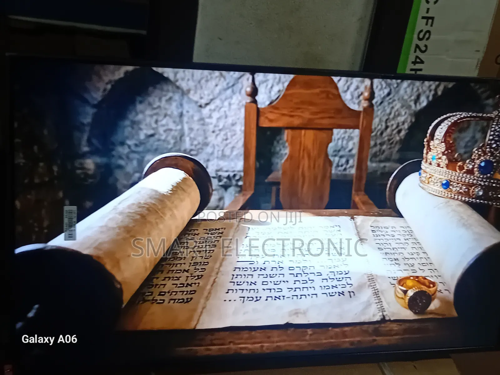 Samsung 43” Smart Television With Built-in Streaming Apps