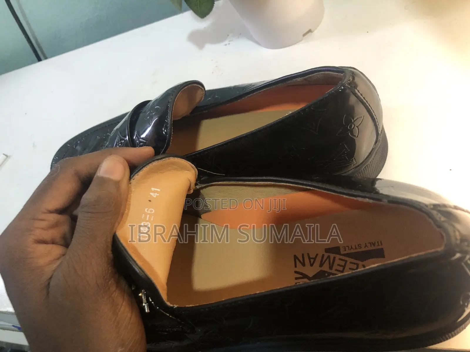 Louis Vuitton Men’S Loafer