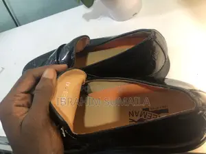 Louis Vuitton Men’S Loafer