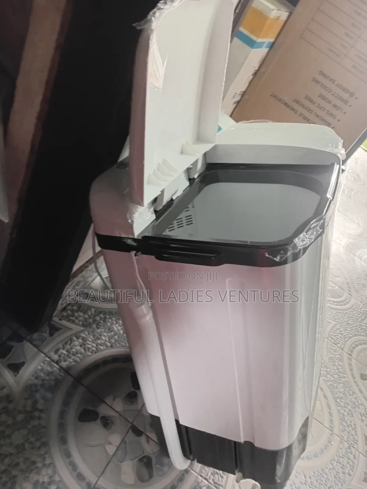 Nasco 5kg Portable Washing Machine for Convenient Laundry