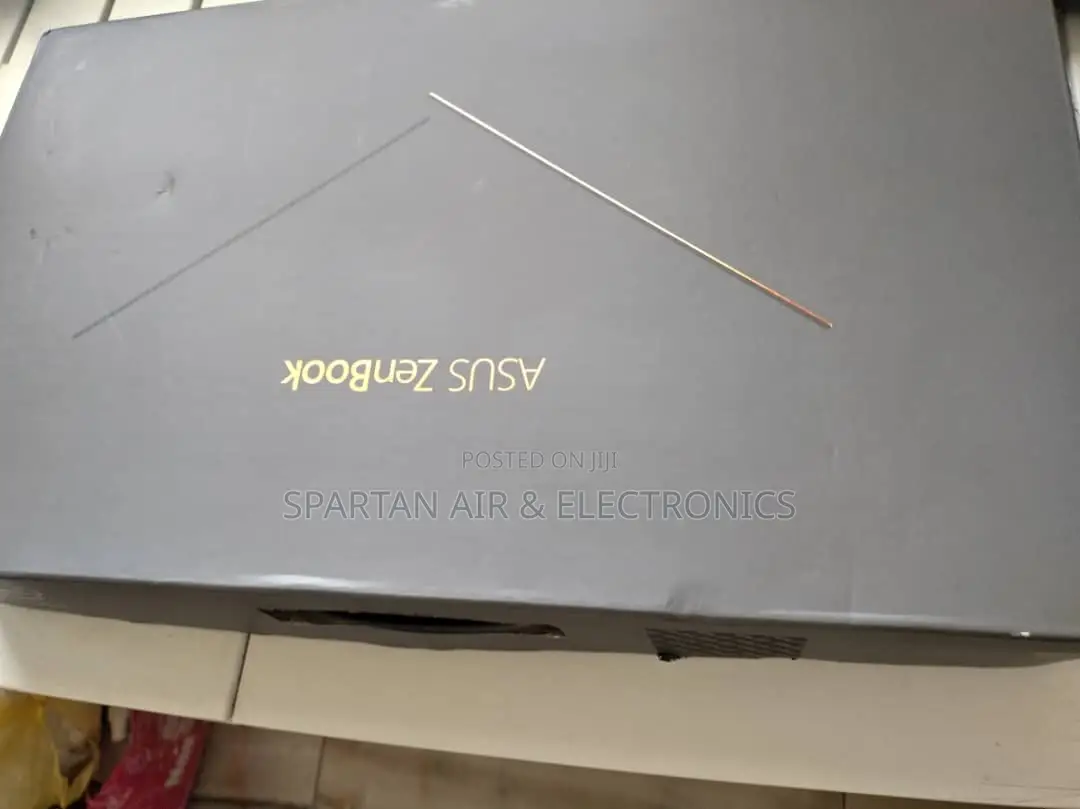 Laptop Asus Zenbook 14 UX434 16GB Intel Core i7 SSD 512GB
