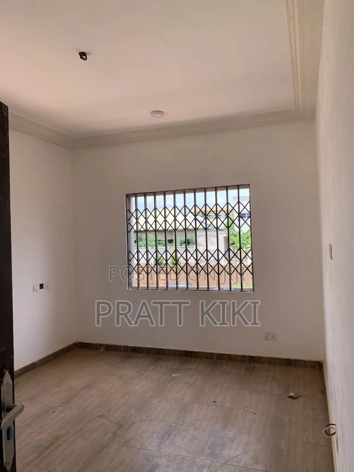 2bdrm Apartment in Amrahia for rent