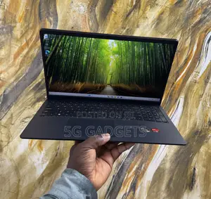 Laptop Dell Vostro 15 3549 8GB AMD Ryzen 5 SSD 256GB