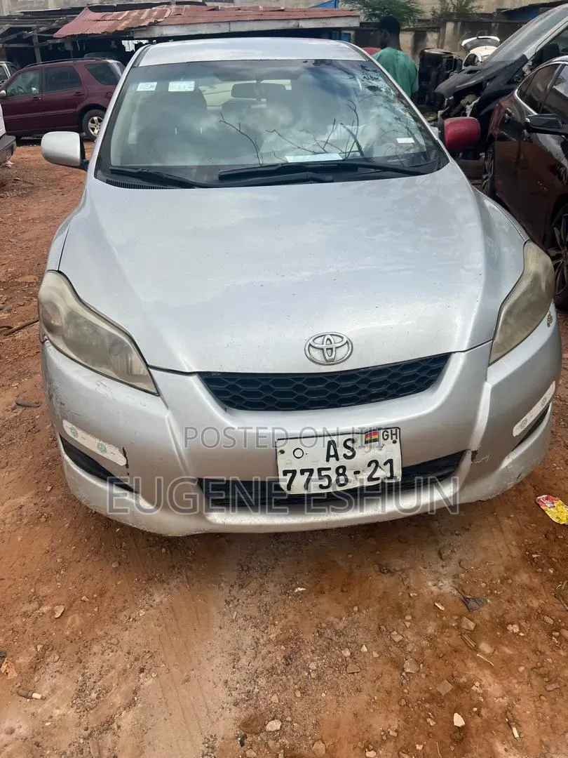 Toyota Matrix 2010 Silver