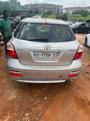 Toyota Matrix 2010 Silver