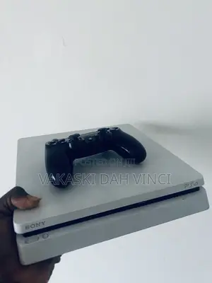 Ps4 Slim White With 5 Games for Sale