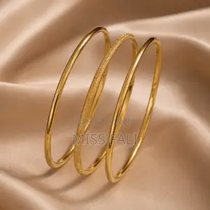 Cute Bangle Sets.