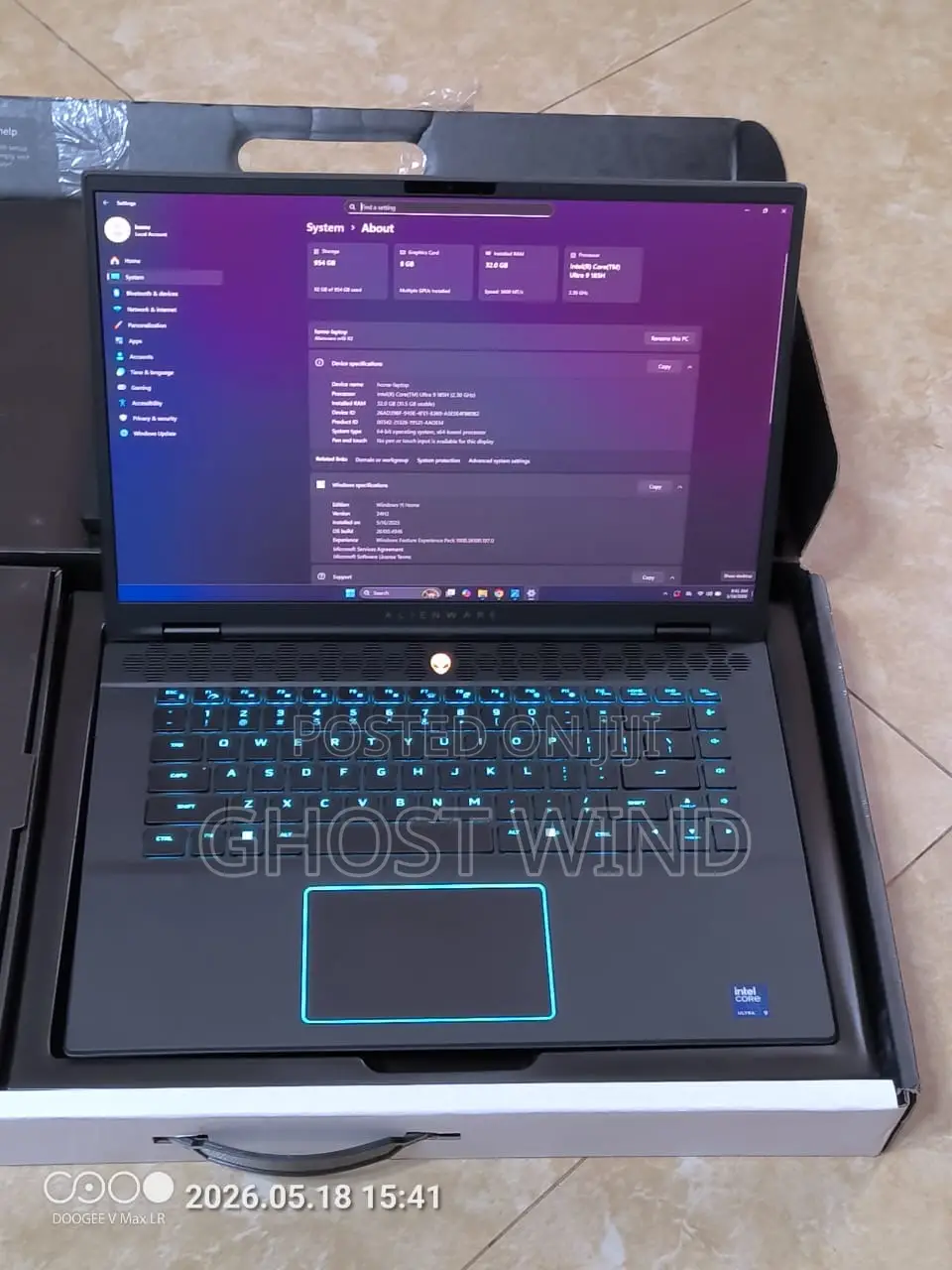 New Laptop Alienware M16 R2 32GB Intel Core Ultra 9 SSD 1T