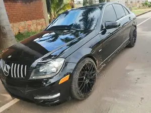 Mercedes-Benz C250 2013 Black