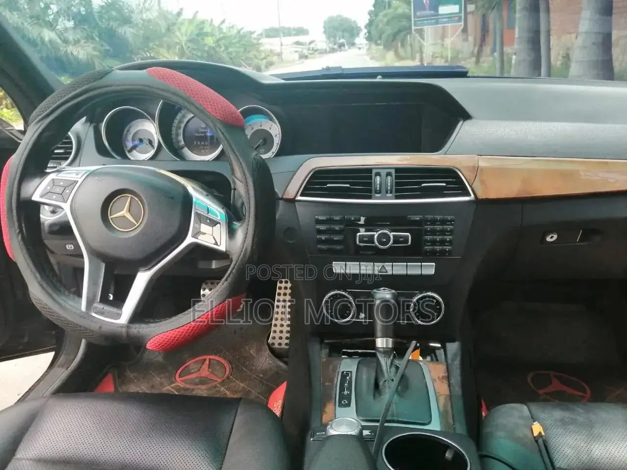 Mercedes-Benz C250 2013 Black