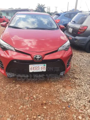 Toyota Corolla SE (1.8L 4cyl 2A) 2018 Red