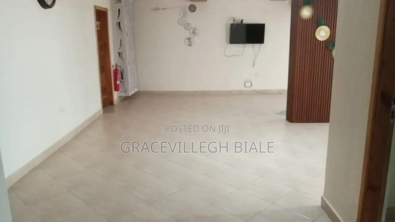 3bdrm Apartment in Gracevillegh, Tesano for rent