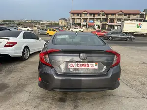 Honda Civic Touring 4dr Sedan (1.5L 4cyl) 2016 Gray