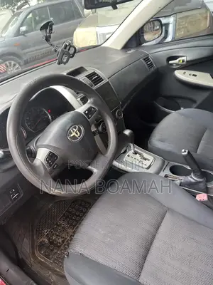 Toyota Corolla 2013 Red