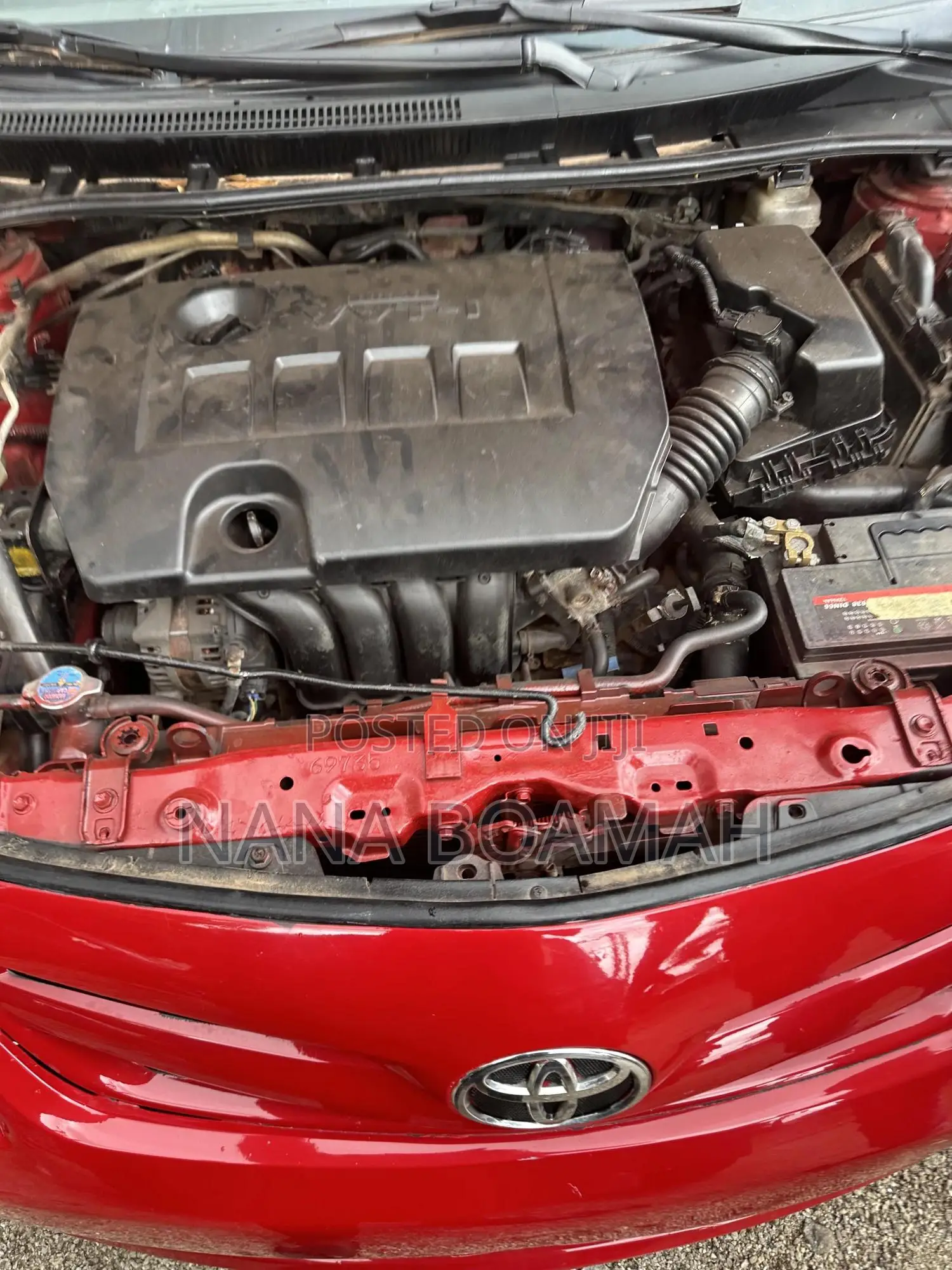 Toyota Corolla 2013 Red