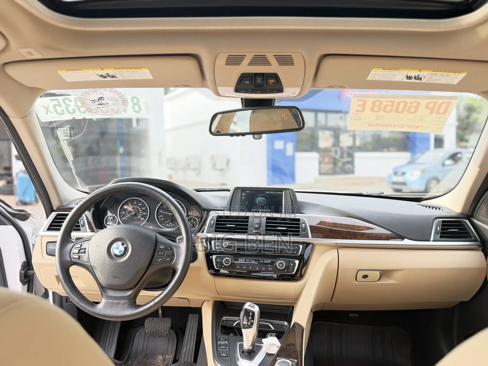 BMW 320i Sedan RWD 2019 White