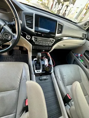 Honda HR-V EX-L w/Navigation AWD 2017 White