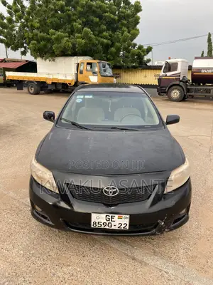 Toyota Corolla 2010 Black