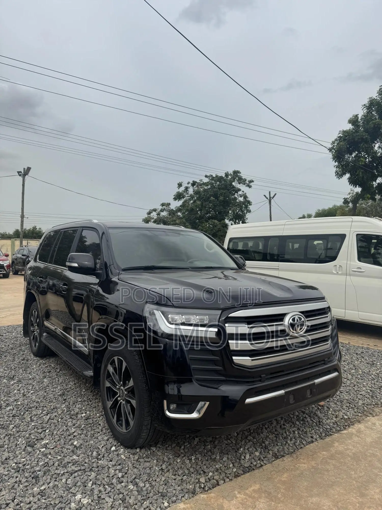 Toyota Land Cruiser 4.6 V8 GX-R 2012 Black