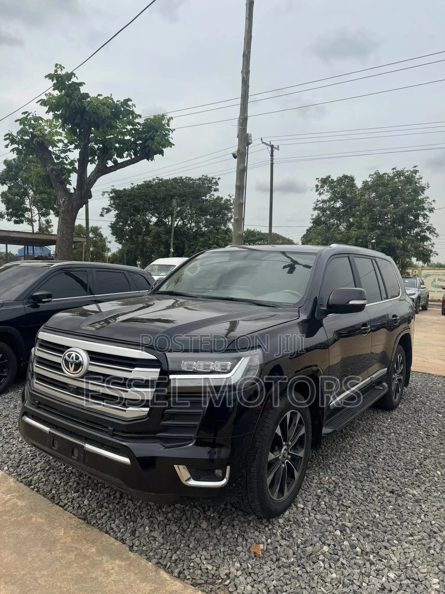 Toyota Land Cruiser 4.6 V8 GX-R 2012 Black