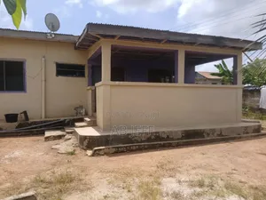 4bdrm House in Abuakwa Koforidua, Kumasi Metropolitan for sale
