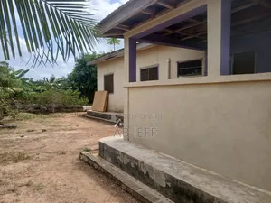 4bdrm House in Abuakwa Koforidua, Kumasi Metropolitan for sale