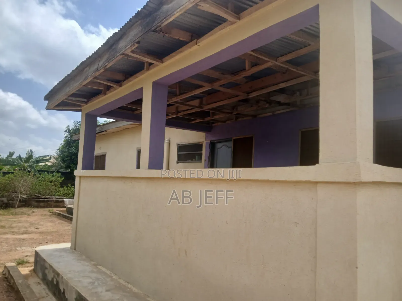 4bdrm House in Abuakwa Koforidua, Kumasi Metropolitan for sale