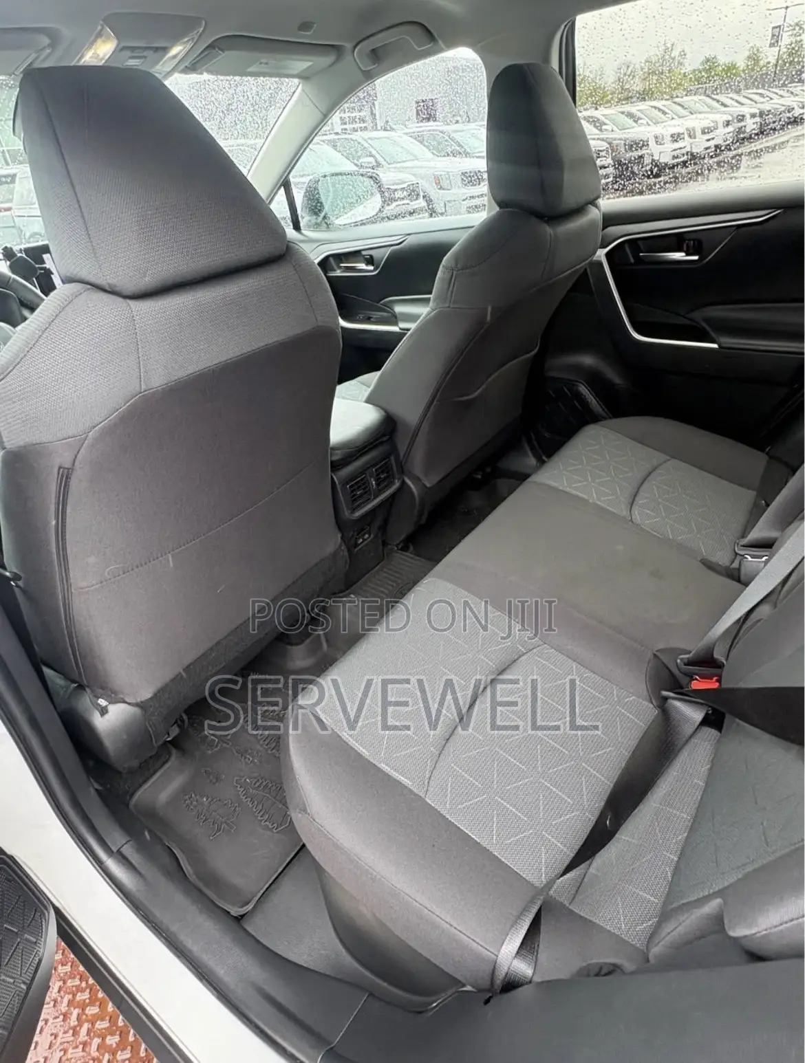 Toyota RAV4 2024 White