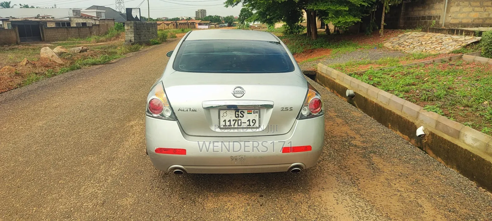 Nissan Altima 2.5 S Sedan 2011 Gray