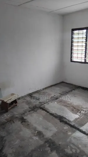 1bdrm Room & Parlour in Dickson Estate, Akuapim North for rent