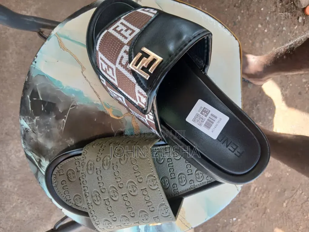 Slippers for Men and Women