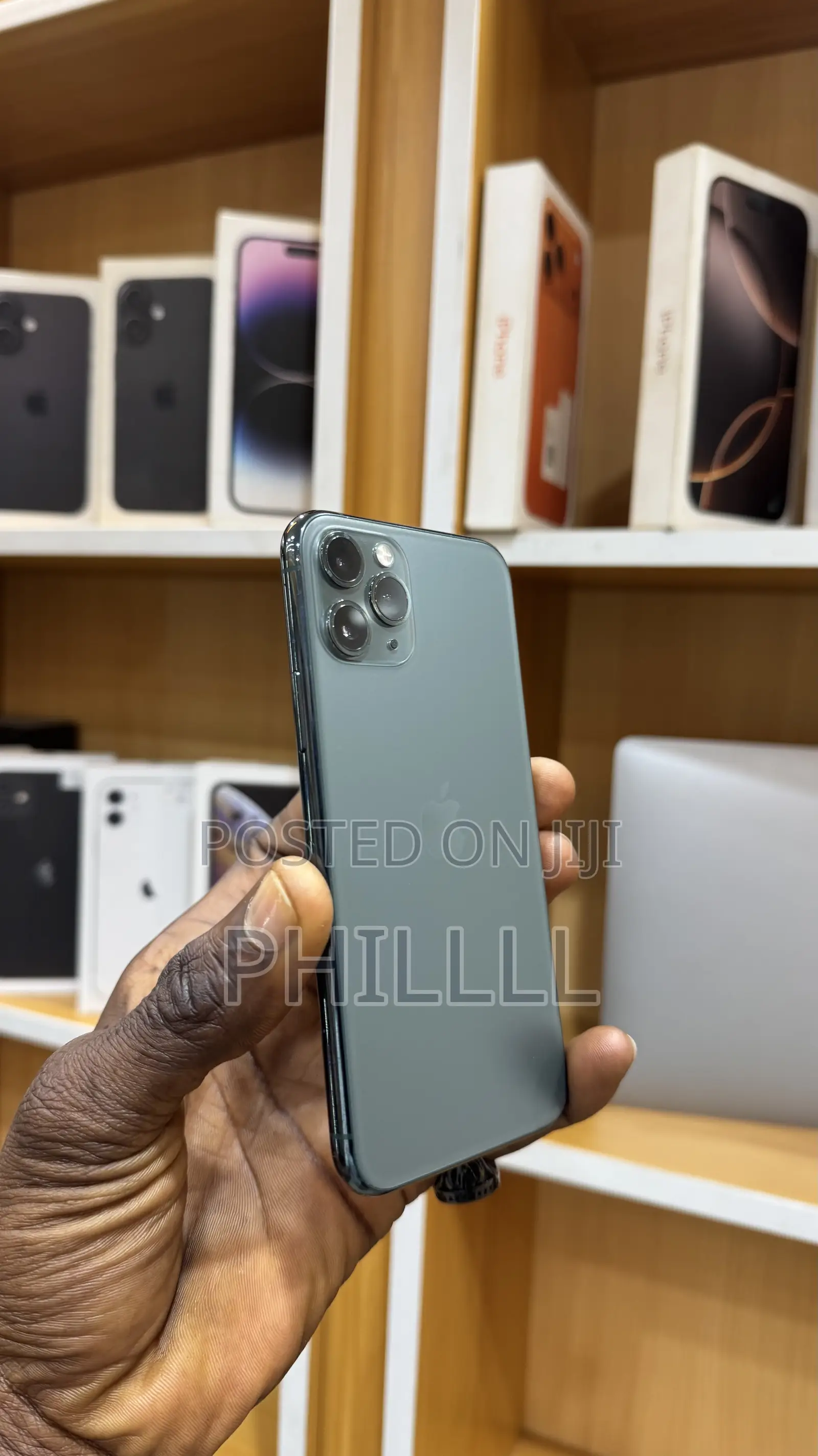 Apple iPhone 11 Pro Max 64 GB Green